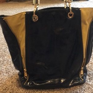 Badgley Mischka purse